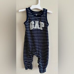 🦋GAP Navy/White Striped Romper